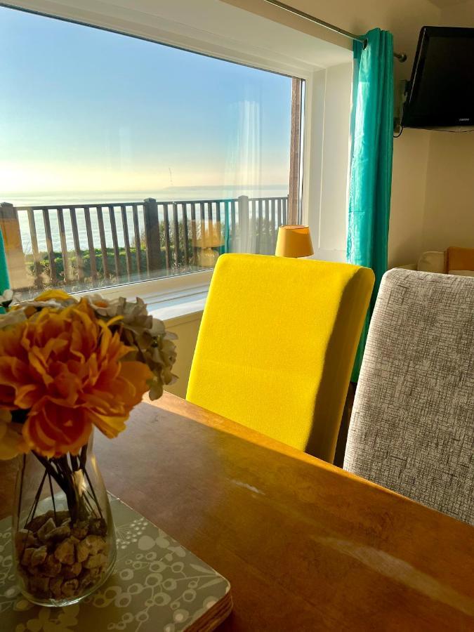 Sunset Sea View Chalet With Hot Tub ทอร์พอยท์ ภายนอก รูปภาพ